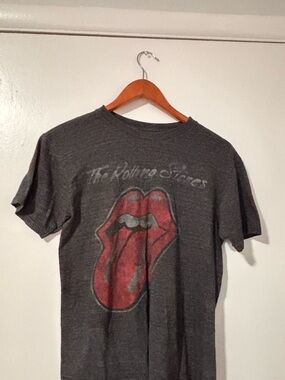 The Rolling Stones Tongue Logo Band Tee Charcoal Gray Distressed Soft S